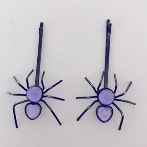 Spider 2 Light Purple Crystals Hair Pins on Metal Excellent Condition